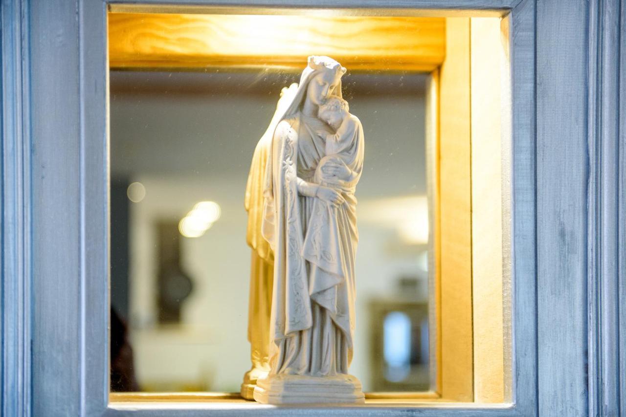 La Sainte Famille Hotel Lourdes Ngoại thất bức ảnh