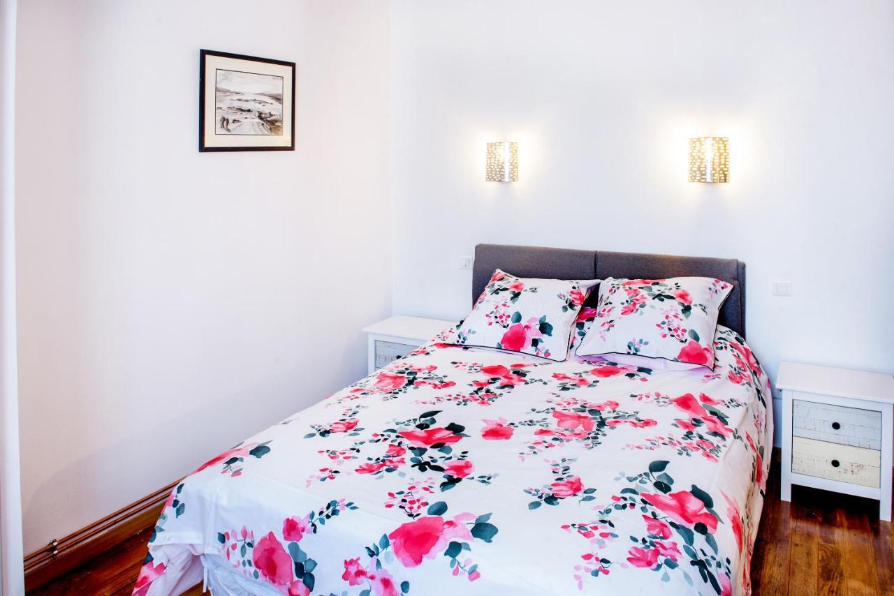 La Sainte Famille Hotel Lourdes Ngoại thất bức ảnh